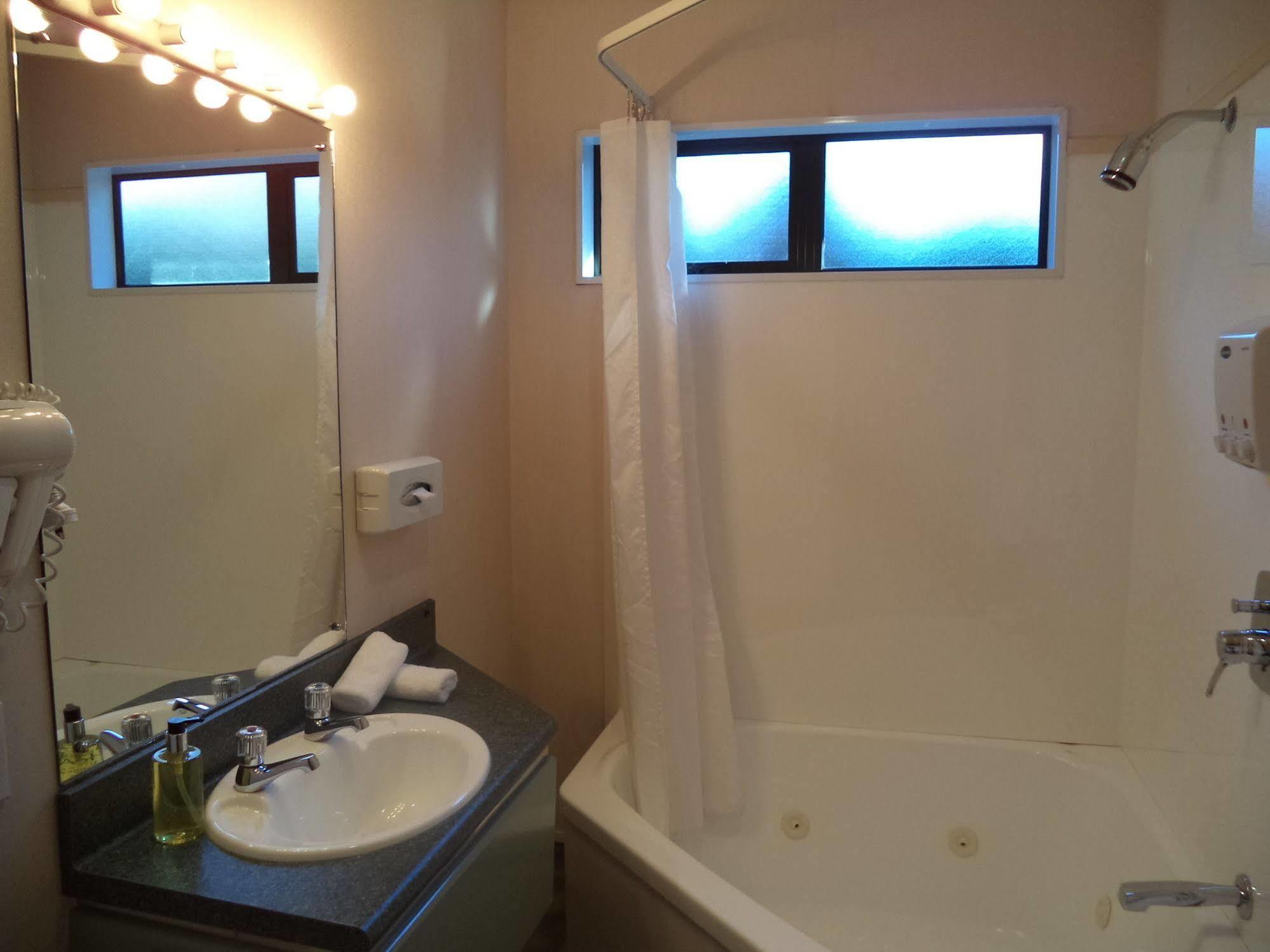 South Park Motel Masterton Eksteriør billede